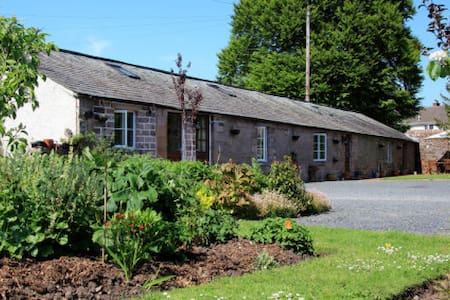 Blencathra Lodge, Former Fruit Store to the Castle