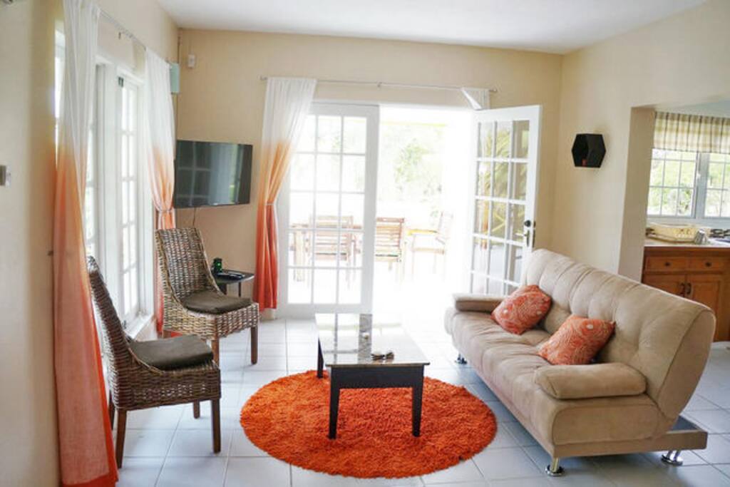 French doors leading to the verandah