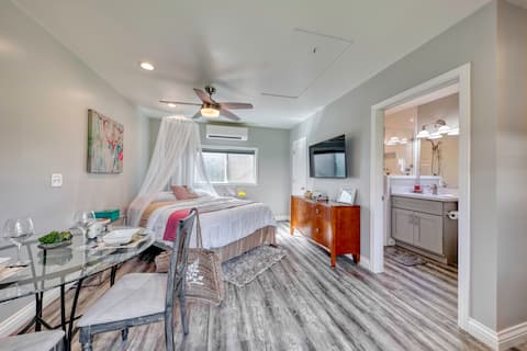 Private studio in a pleasant neighborhood