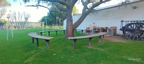 Country house for family rest with 2000m2