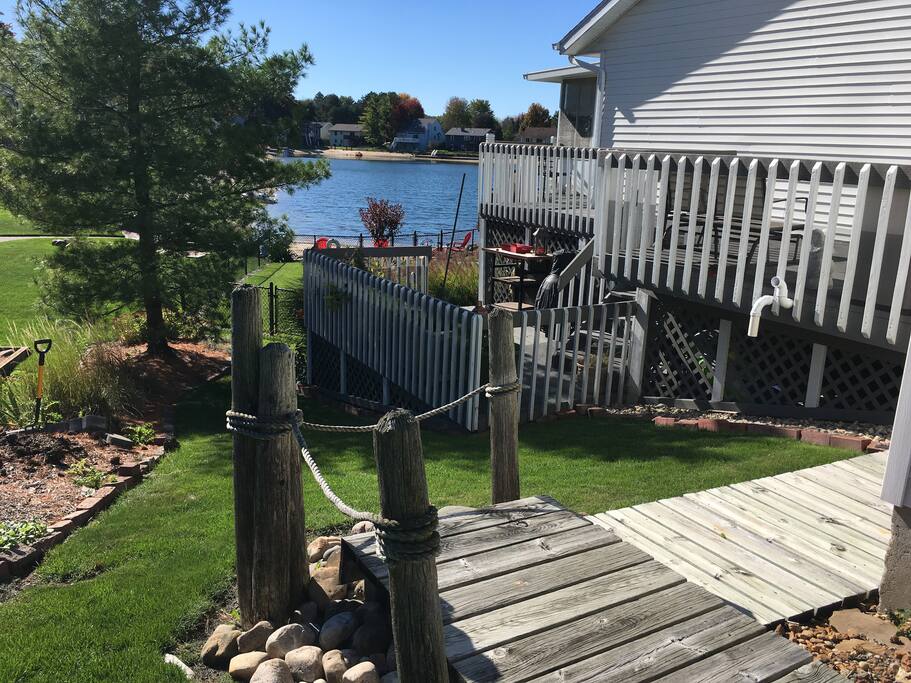 Private walk around deck to lower level entry