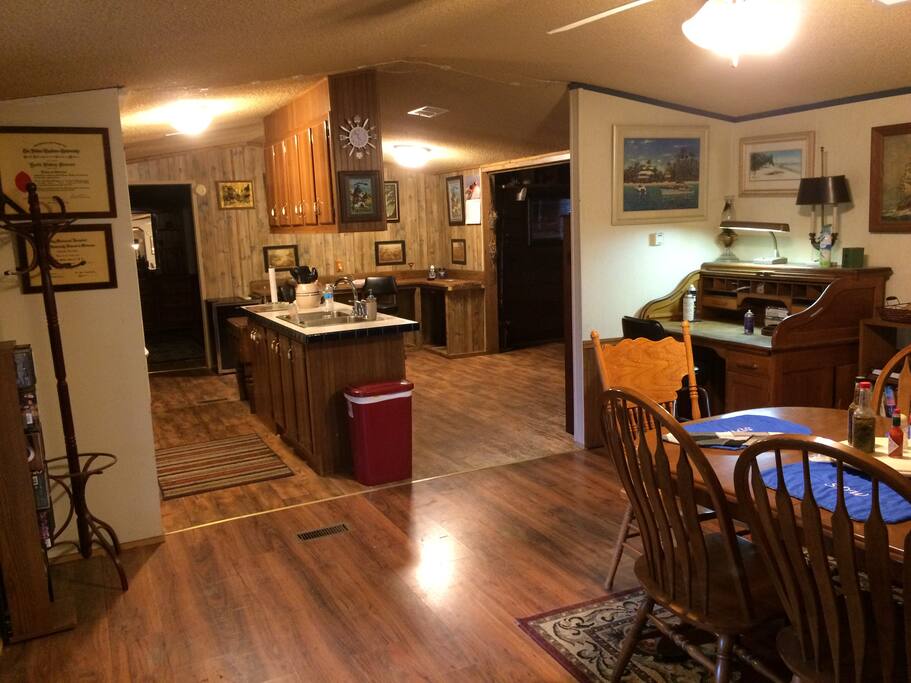 Dining Room/Kitchen