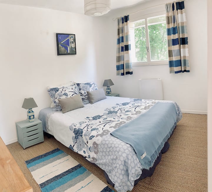 chumba cha kulala cha pili kwenye ghorofa ya chini