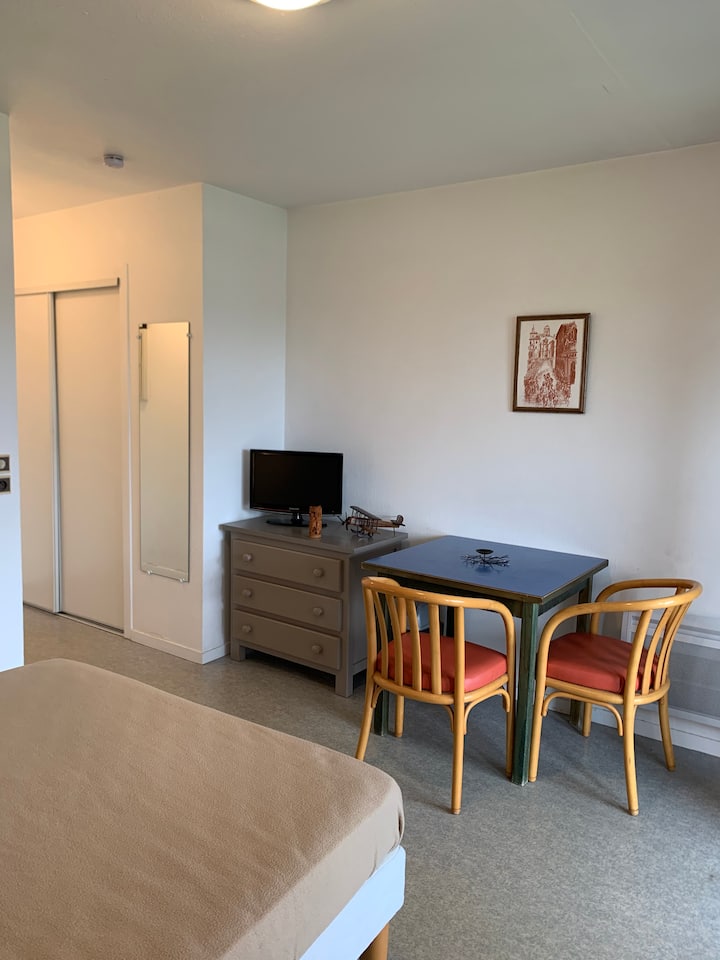 Studio à Louer, Résidence Le Patio,cambo Les Bains - País Vasco francés