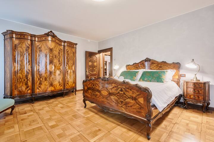 Luxury Duodo Gregolin Palace gallery image 2