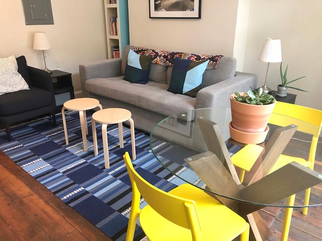 Private Apartment 3 min walk to Hopkins Hospital