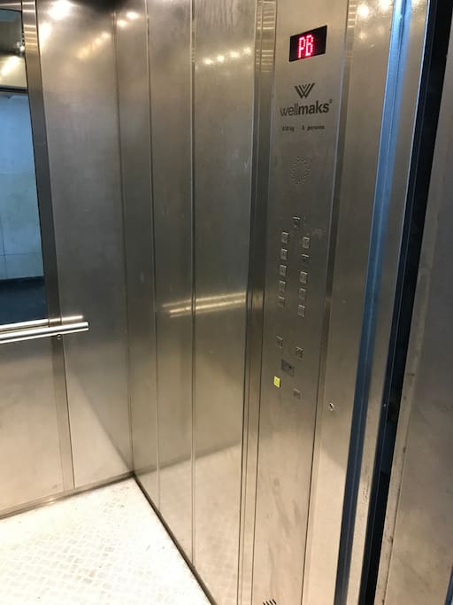 Elevator