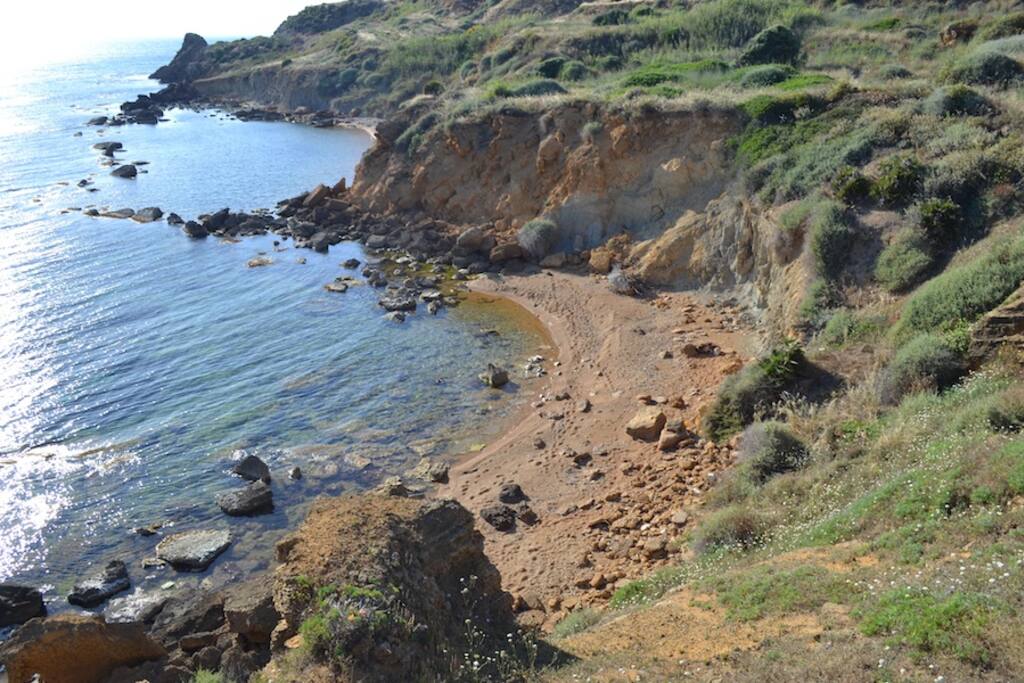 Caletta dello scoglio azzurro