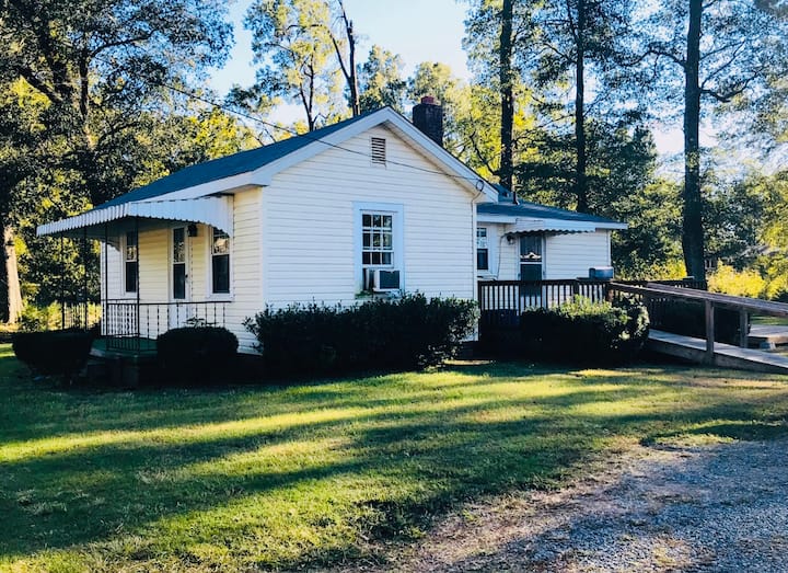 Graham Vacation Rentals & Homes North Carolina, United States Airbnb