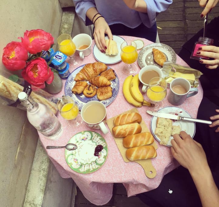 Breakfasting on the terrace.