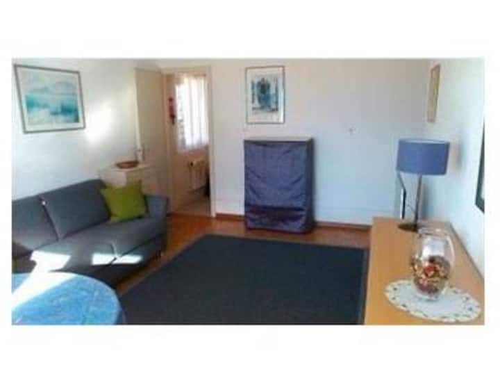 Living, lit canapé (2 pers) + lit 1 pers