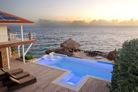 Villa Private Beach S10 / Beachvillas Curacao