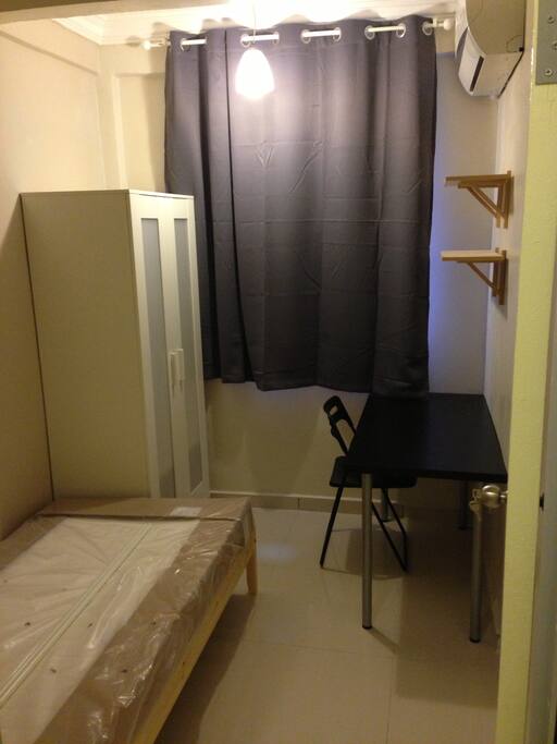 Small room 1