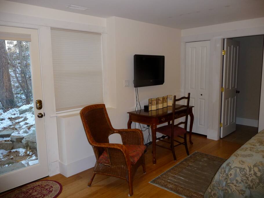 Forest View Room
with private entrance
