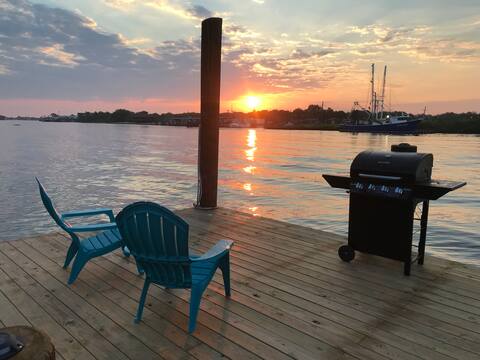 Bayou Life Lodging, Charter Fishing, Ecotourism...