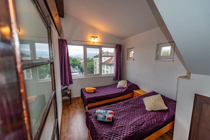 Central Photo/Art Penthouse with panorama view3BR