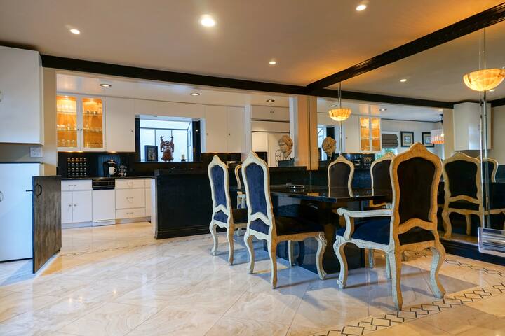 5 Star home! Make me an offer for 6 month lease! gallery image 2