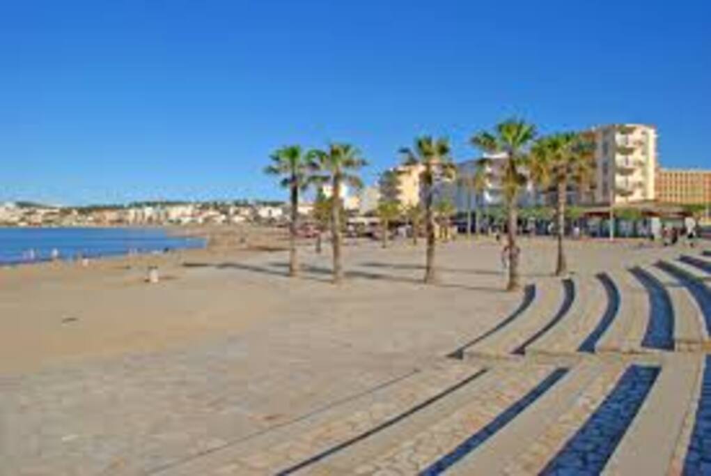 A 10 minutes à pied de la plage de Riells