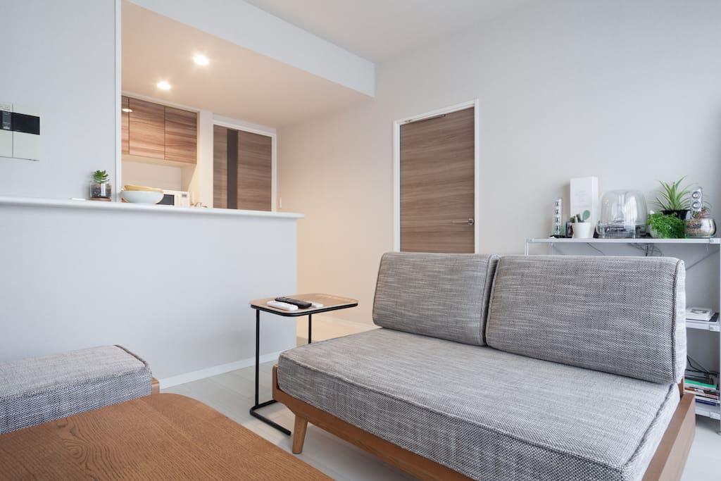 It is the ideal place for couch surfing.