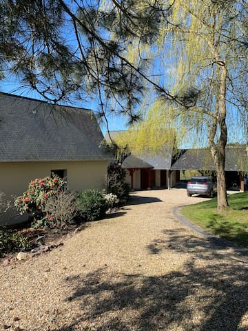 Monsieur Conciergerie privée managed Airbnb listing 2