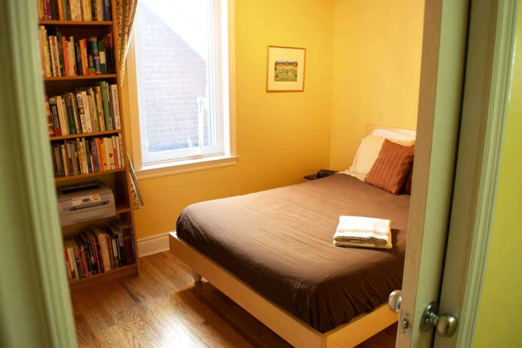Bedroom: Cozy private room