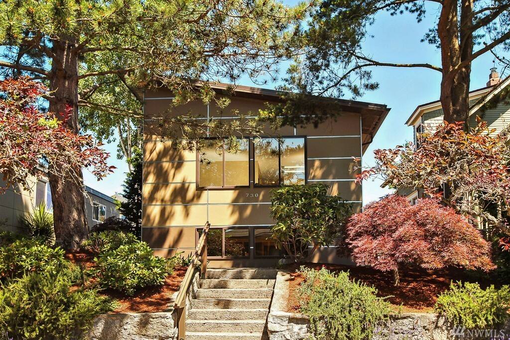 Modern home in quiet Greenlake neighborhood