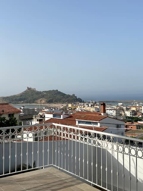 Recently upgraded house with view & garden