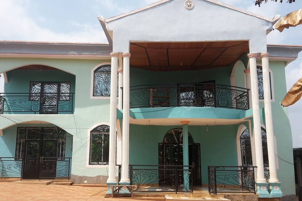 Front view Green House