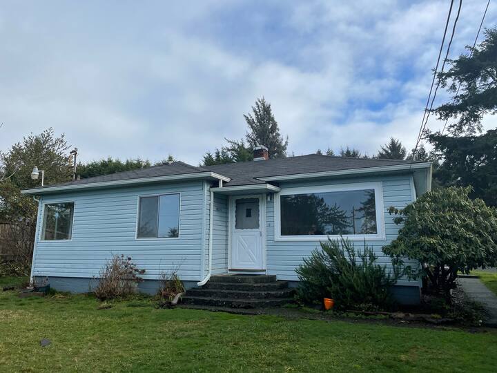 coos bay hotels pet friendly