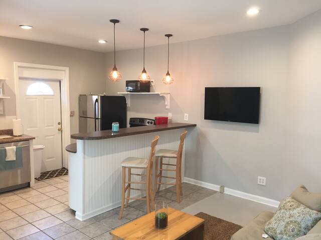 Back Row Suite on Cross City Bike Trail!