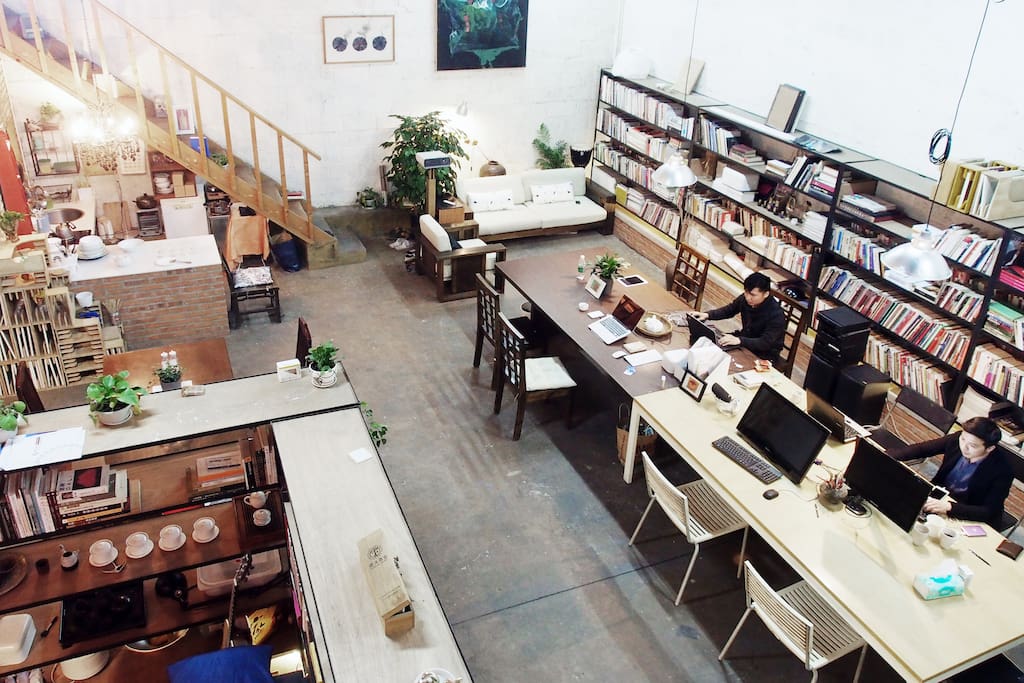 一层公共空间2
1st Floor Public Space 2