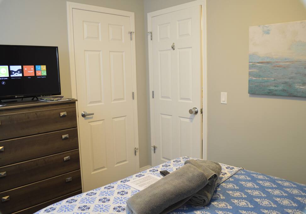 Netflix Smart TV, Closet