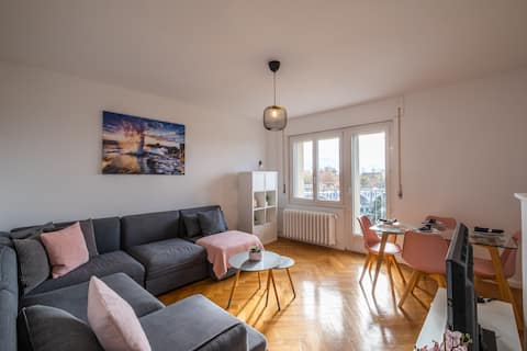 Wonderful 2 bedrooms apartment in Lausanne center