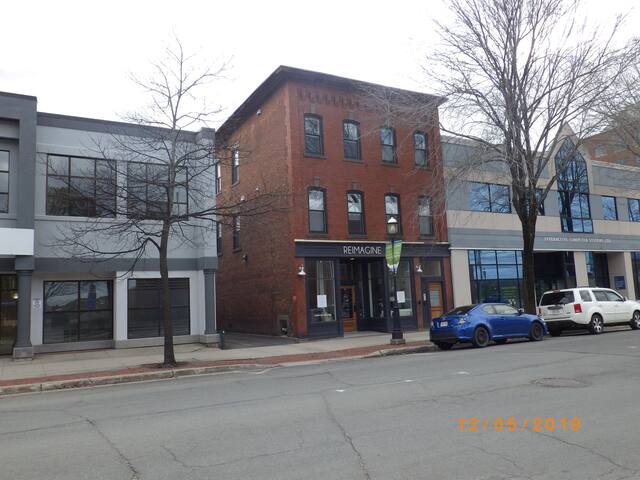 Simple Apartments For Rent In Fredericton Near Unb for Large Space