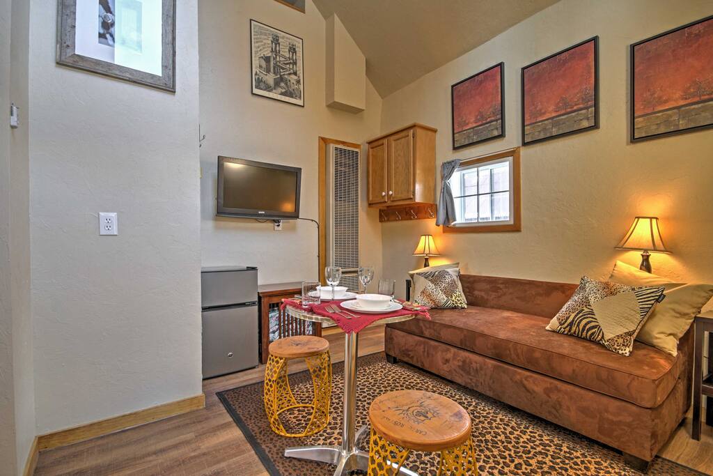 Look forward to unwinding in the cozy interior.