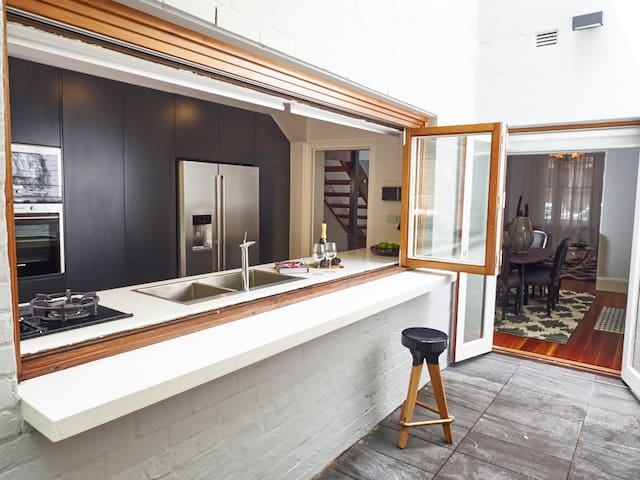 An Air Of Elegance In Paddington