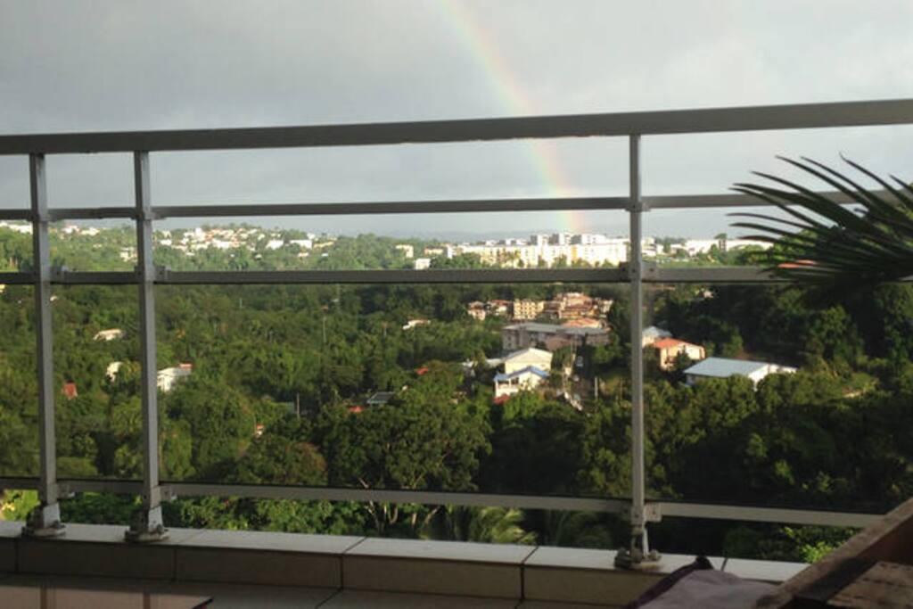 Il y a très souvent de jolis arc-en-ciel