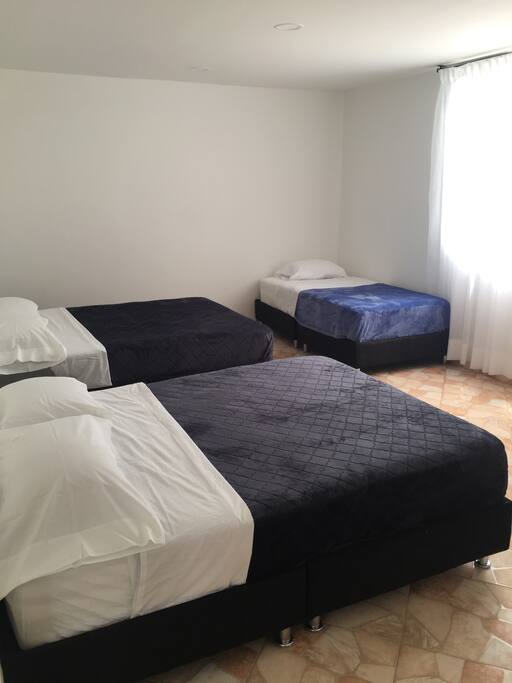 habitación 6 para 5 personas