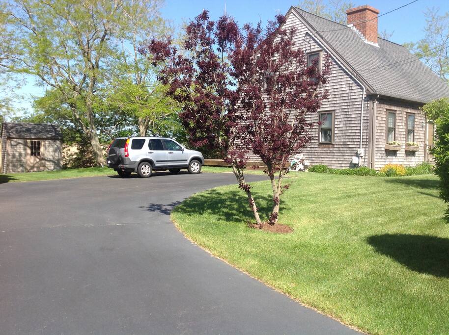 Side entrance with plenty of parking