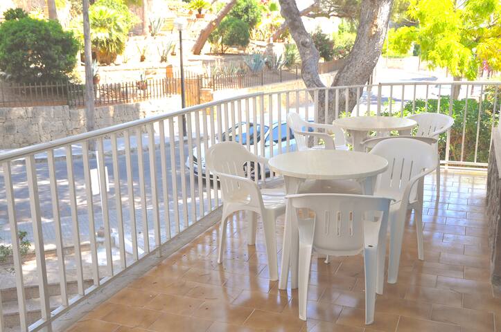 Houm Villa Plaza – Arosa gallery image 5