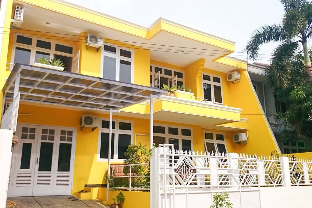 Cendana Mulia Hostel