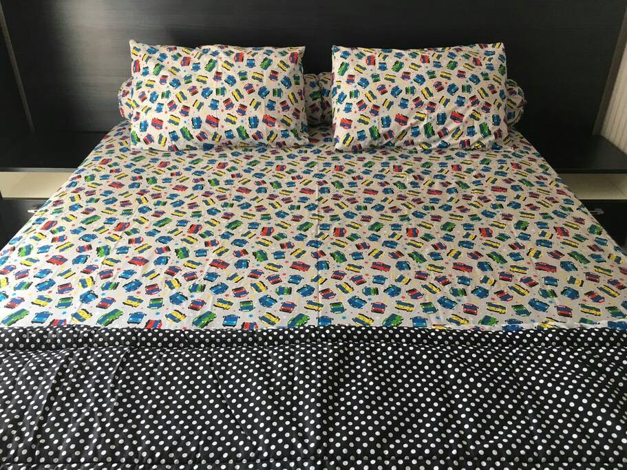 big bed (king size)