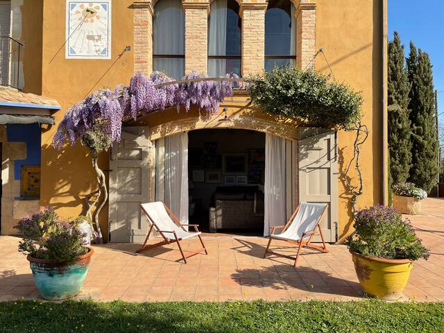 Casa singular en el corazón del Baix Empordà gallery image 4