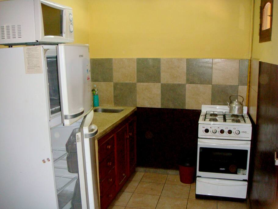 Cocina equipada dúplex.