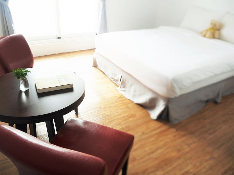 Double Room
簡單雙人房