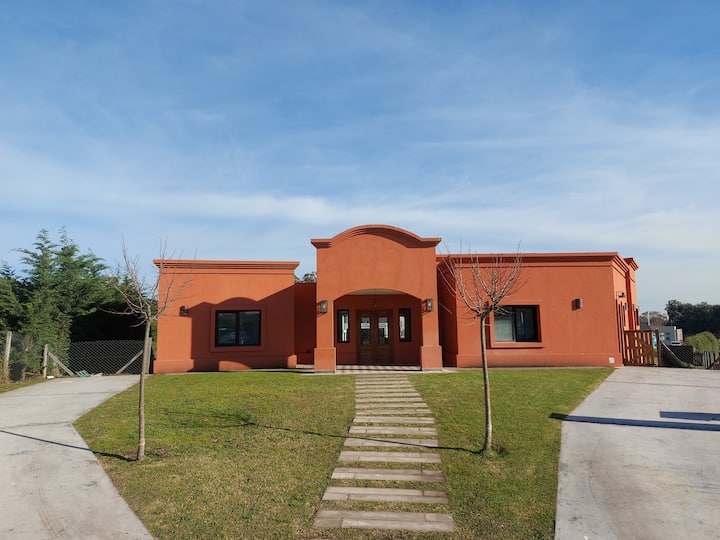 Check & Home - Casa Arenas - 7 Huésp. En Country - Mar del Plata