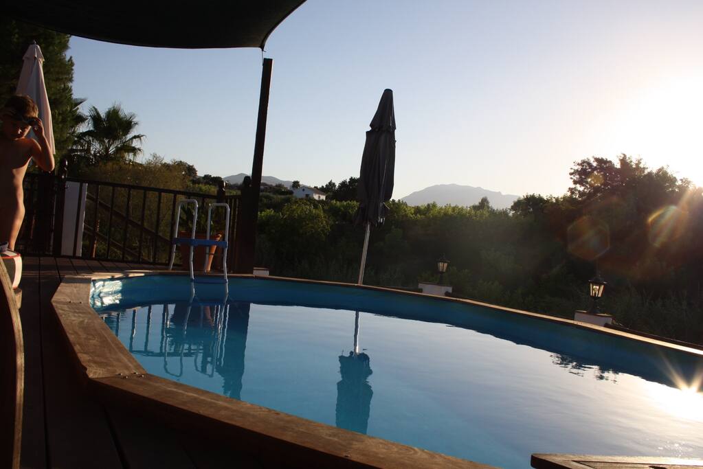 Sun-downers.