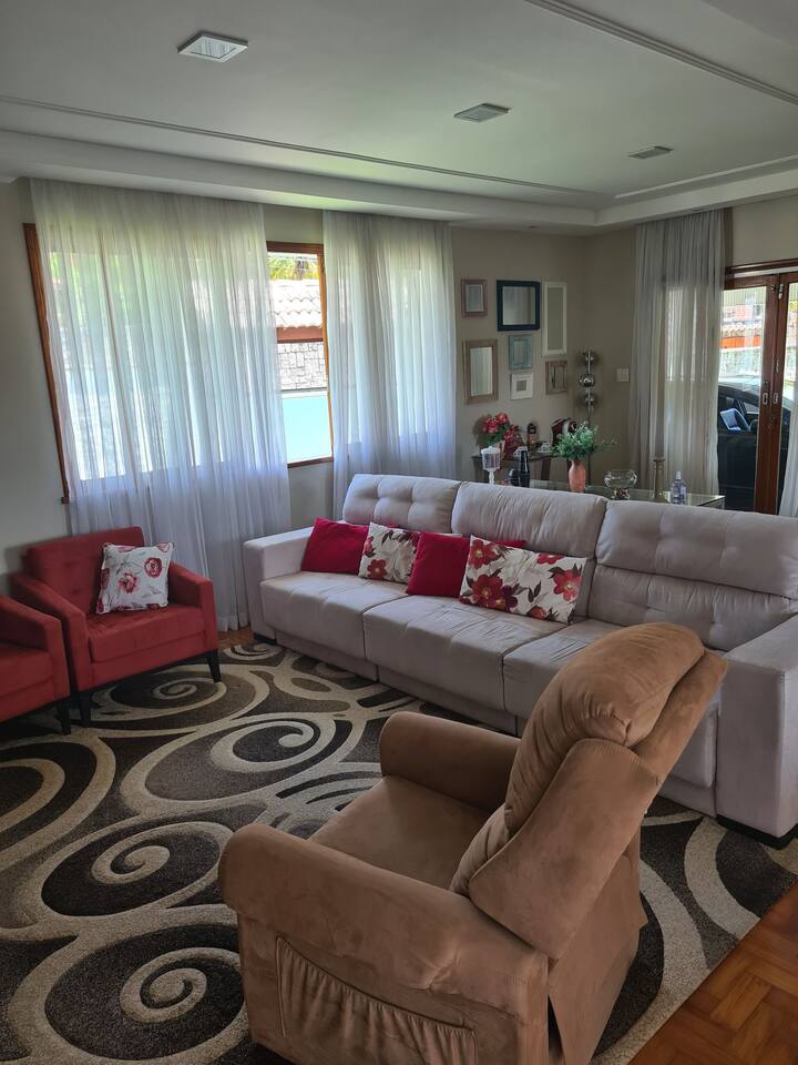 მისაღები ოთახი