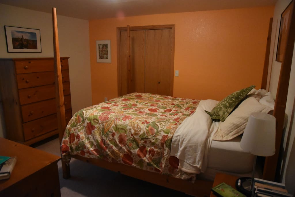Queen bed