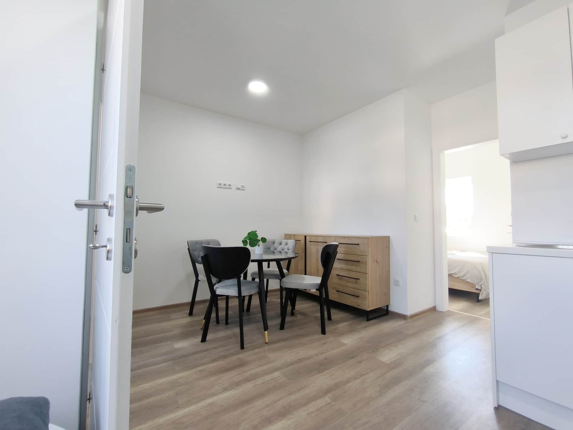 Kupres center, 1 room apartment